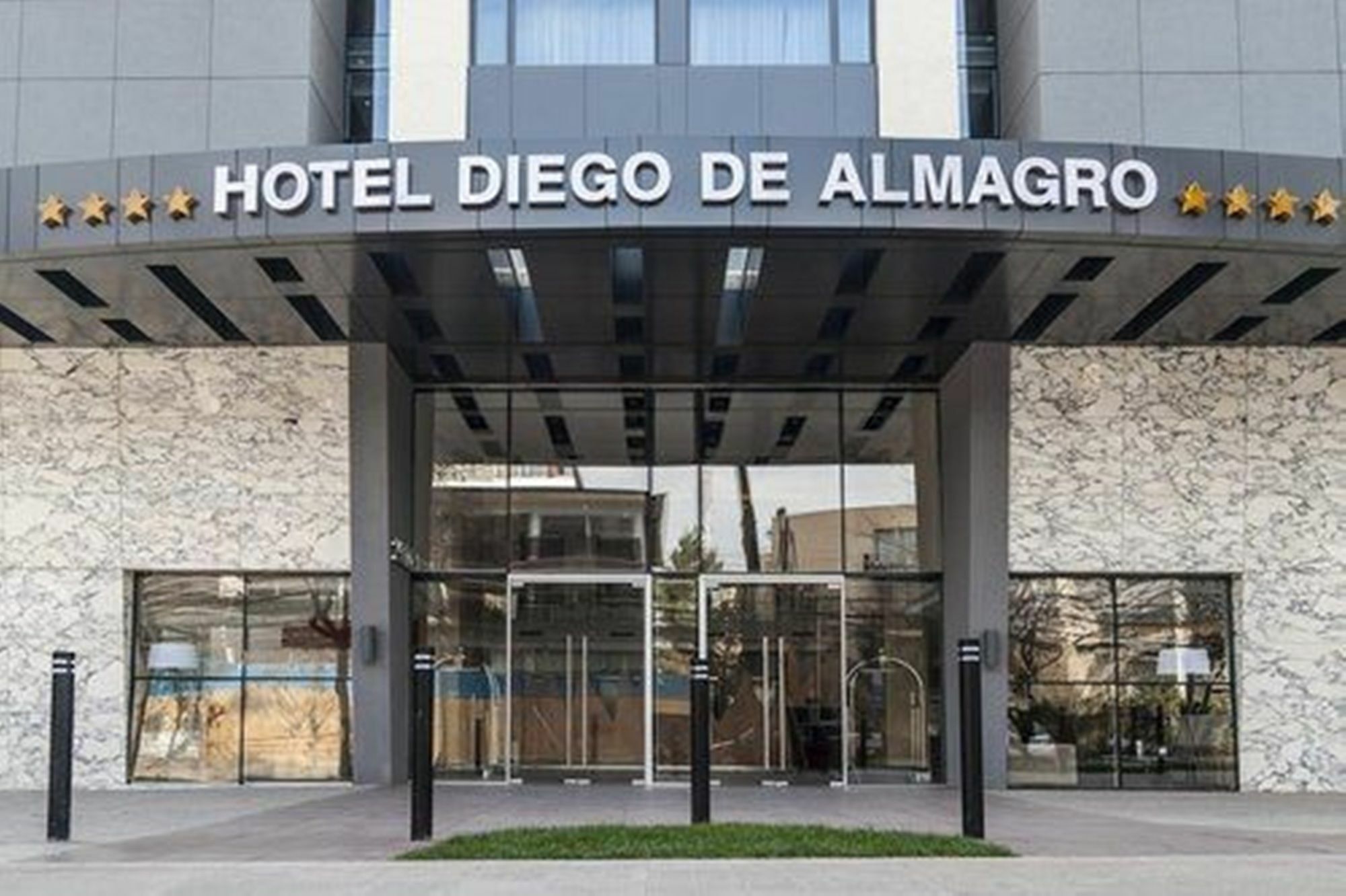 Hotel Diego De Almagro Providencia Santiago Exterior photo